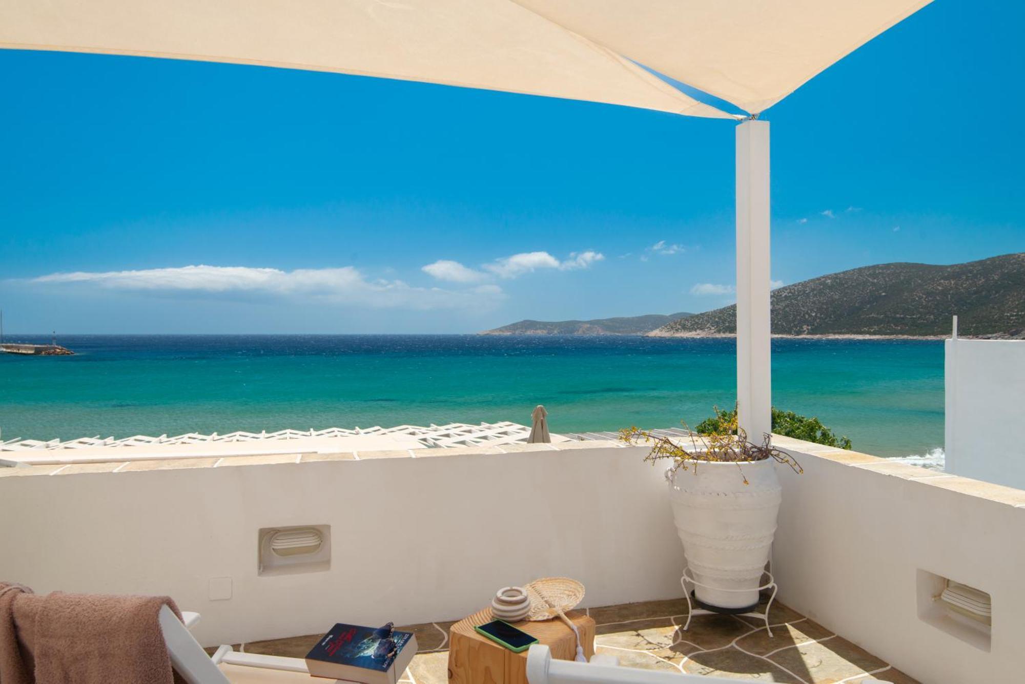 Miles Away Luxury Apartments Platis Gialos  Eksteriør billede
